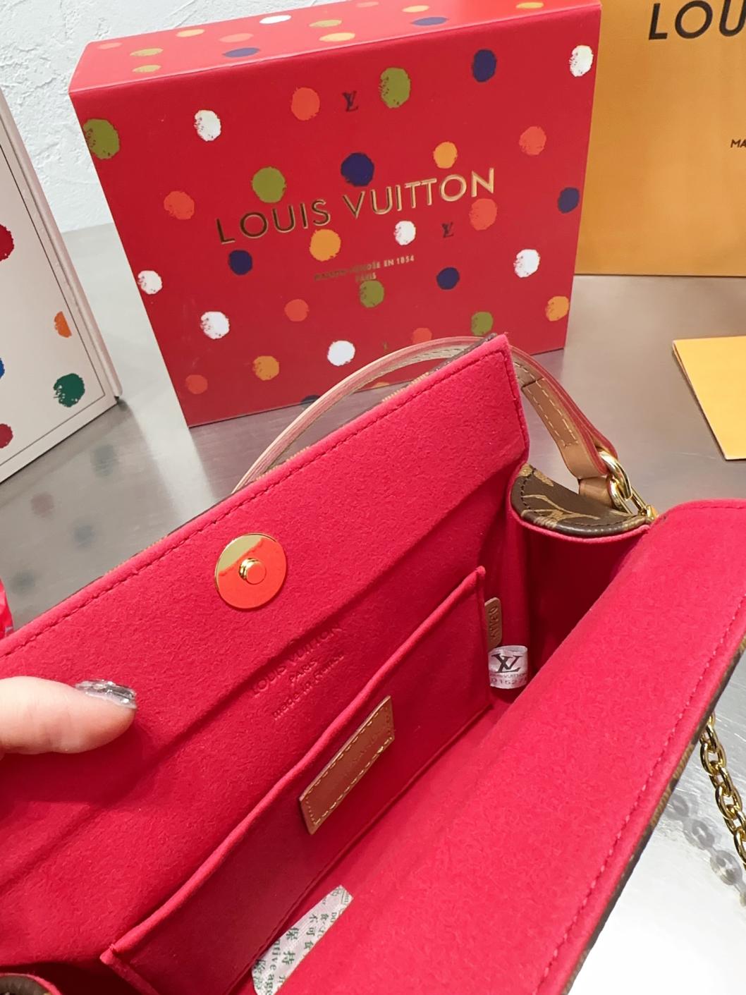 Lv recital bag 132362