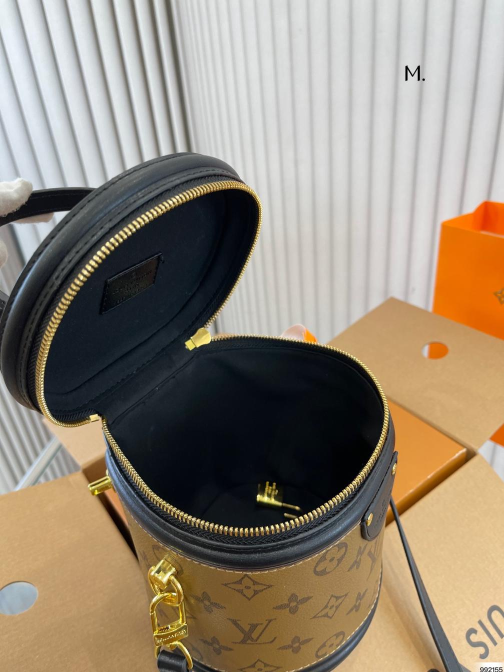 LV nano noe bb bag 132261