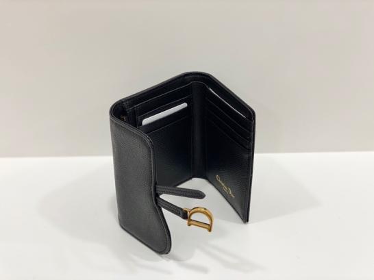 Dior wallet 2067