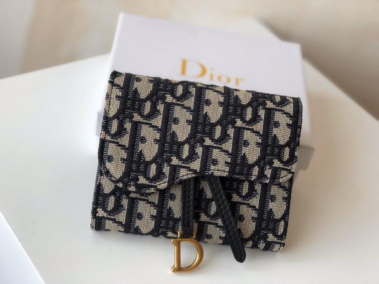 Dior wallet 6812