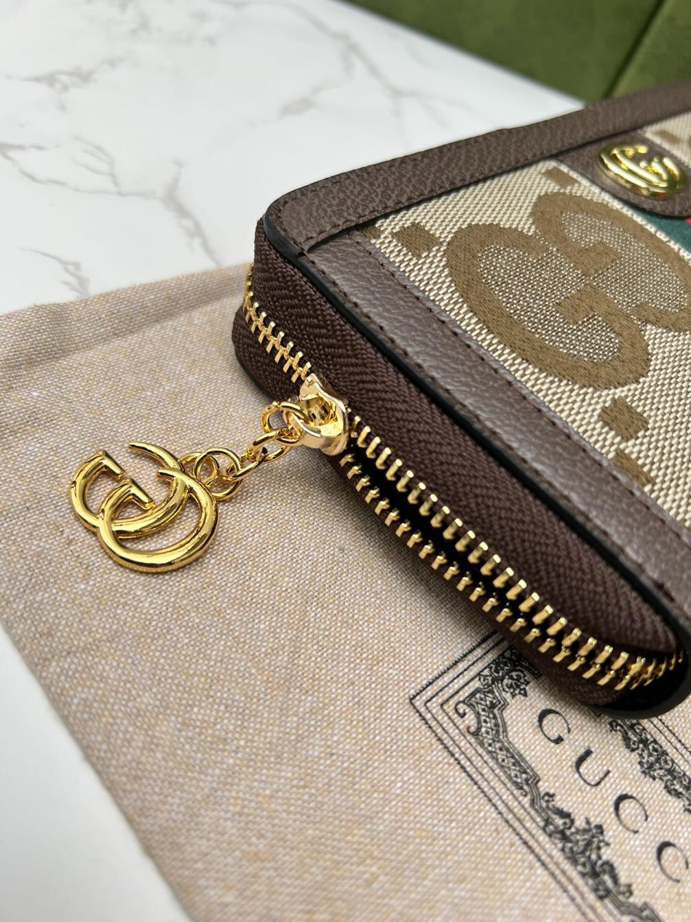 Gucci 658634 wallet