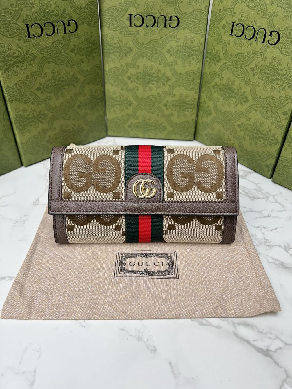 Gucci 523153 wallet
