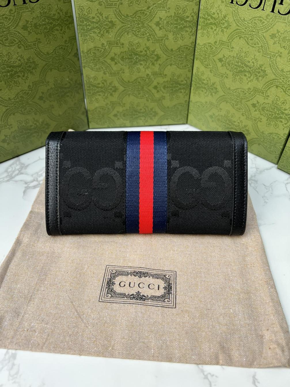 Gucci 523153 wallet