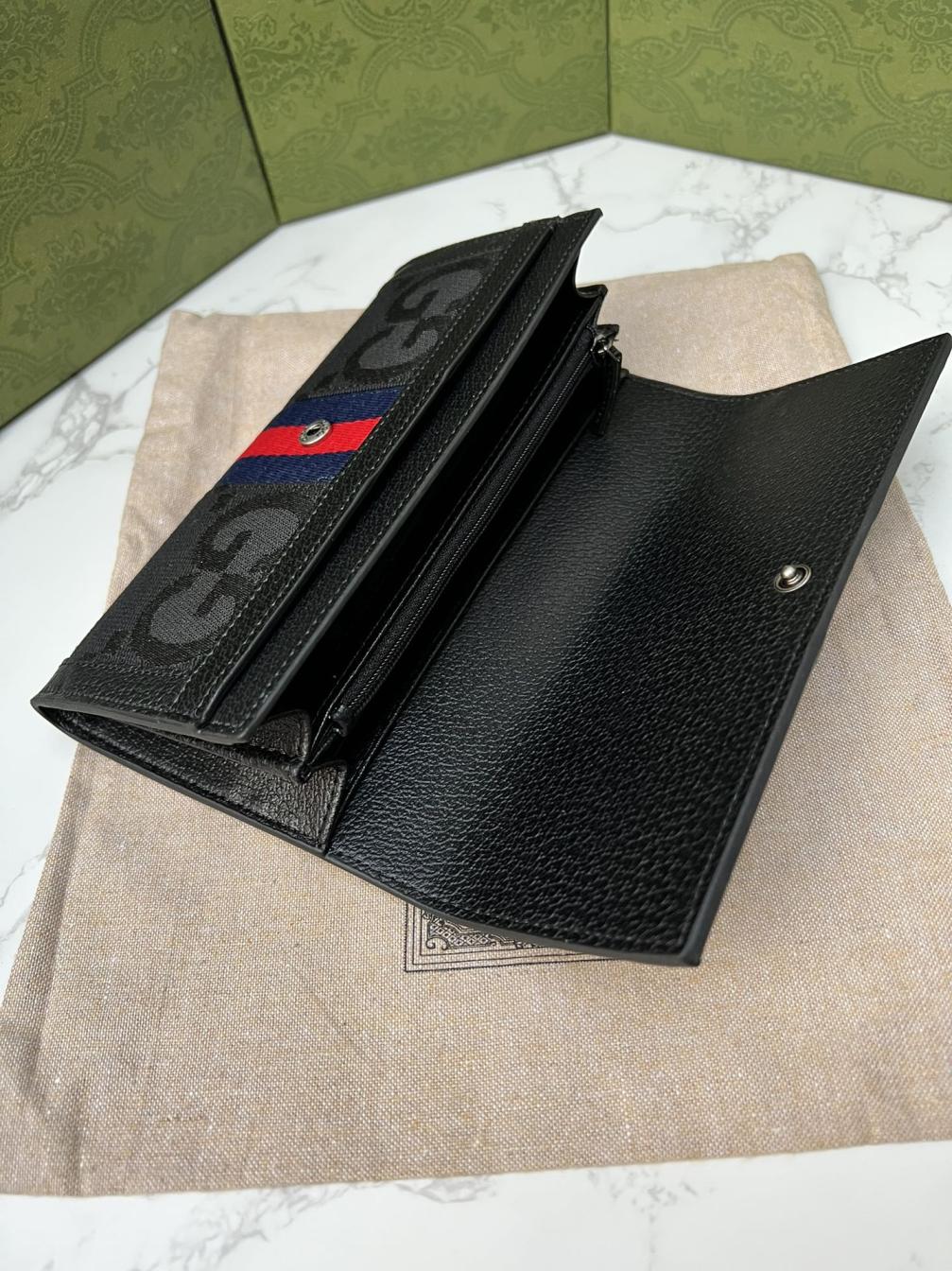 Gucci 523153 wallet
