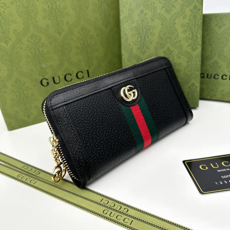 Gucci  9668 wallet