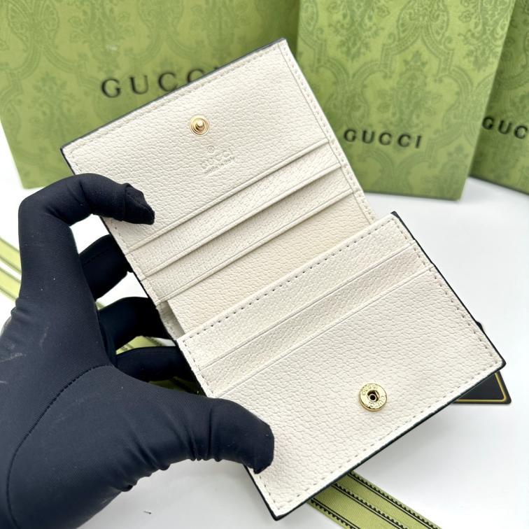 Gucci  9669 wallet