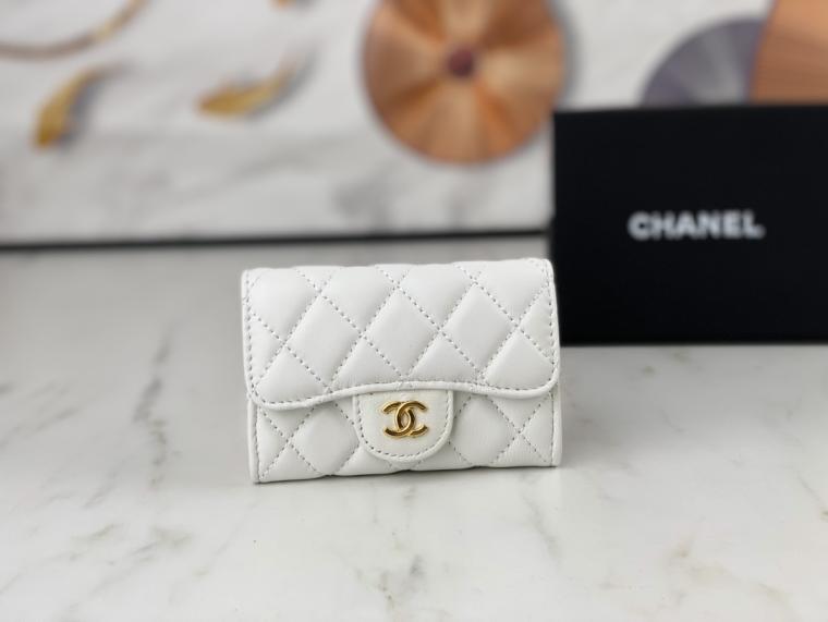 CHANEL Lambskin wallet AP0214