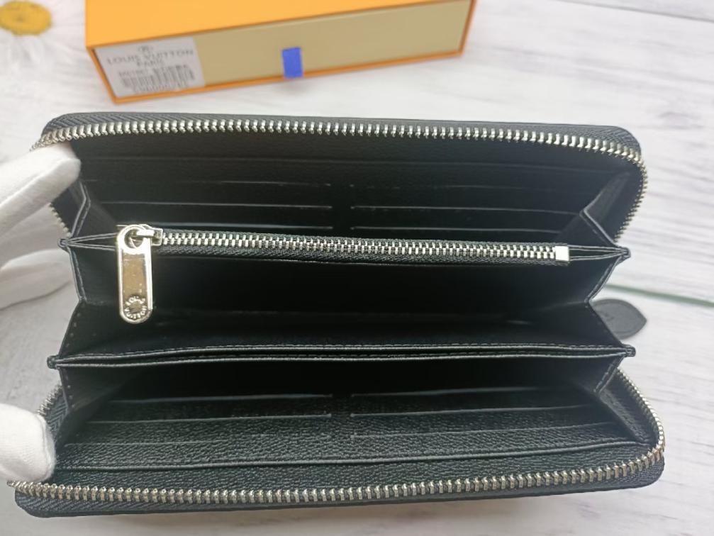 LV Mahina Monogram wallet M61867