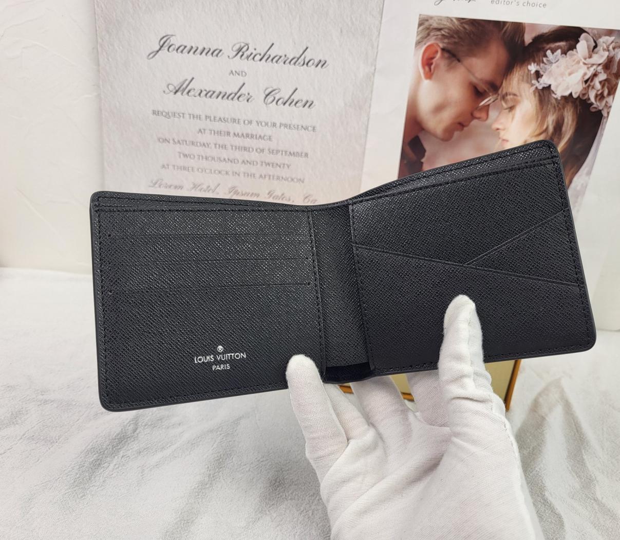LV 60895 Monogram Eclipse Reverse wallet