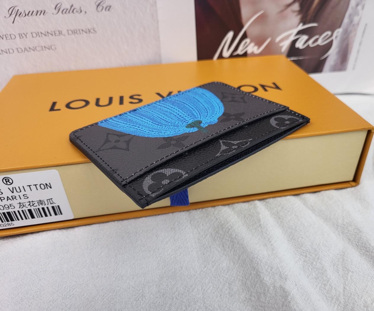 LV x YK 63144 Monogram Eclipse Reverse wallet