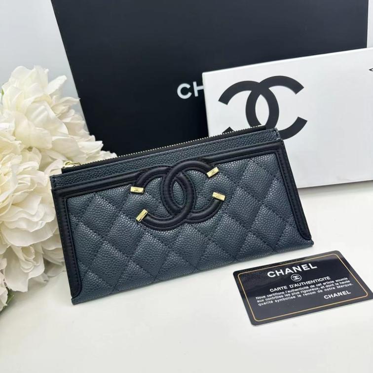 Chanel Lambskin Wallet A0221
