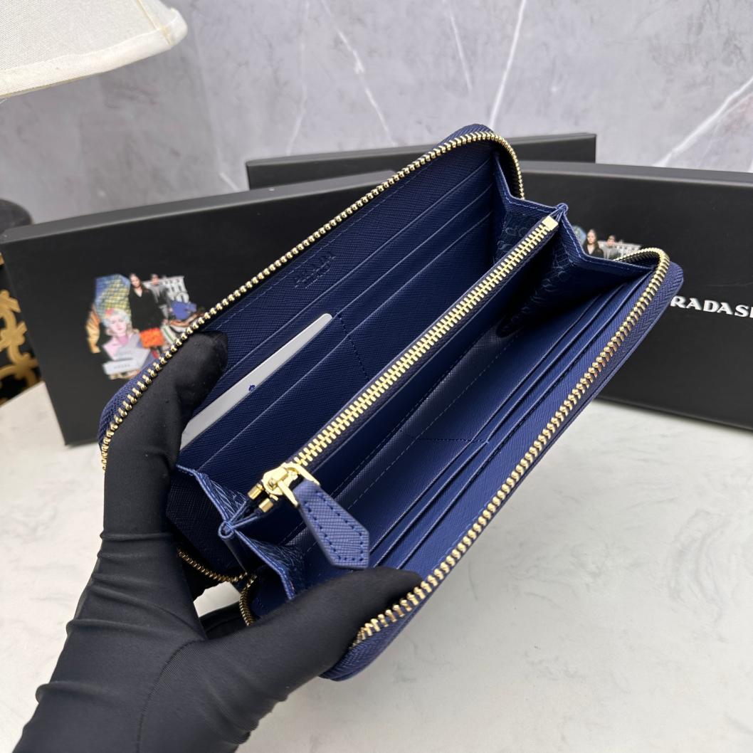 Prada wallet ML201
