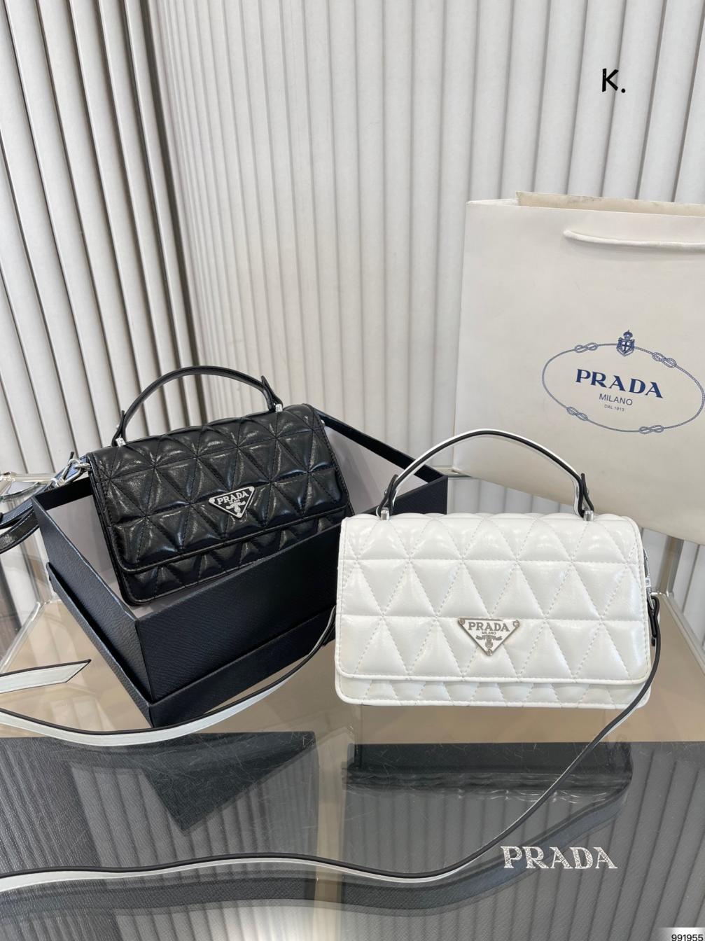 Prada bag 132619