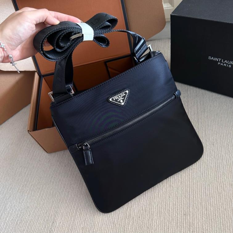 PRADA Bag 132684