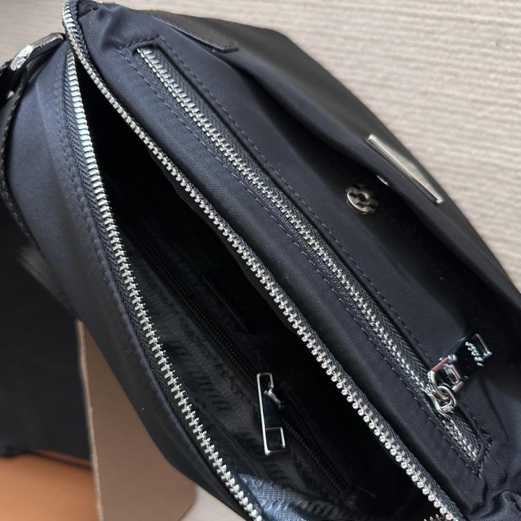 PRADA Bag 132681