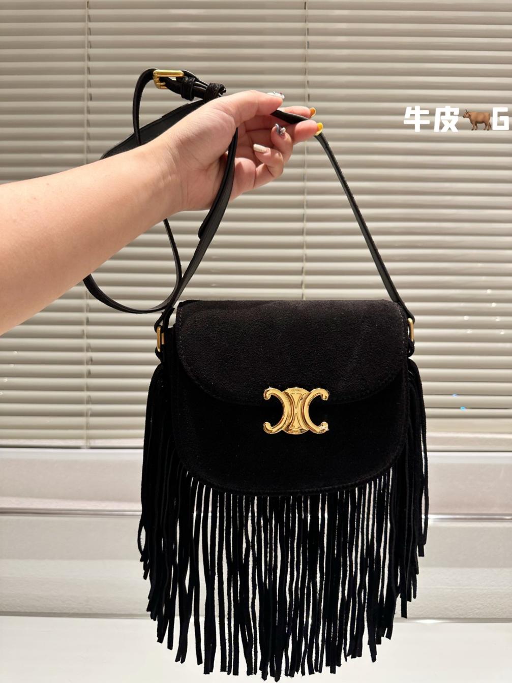 (18cm)Celine saddle tassels bag