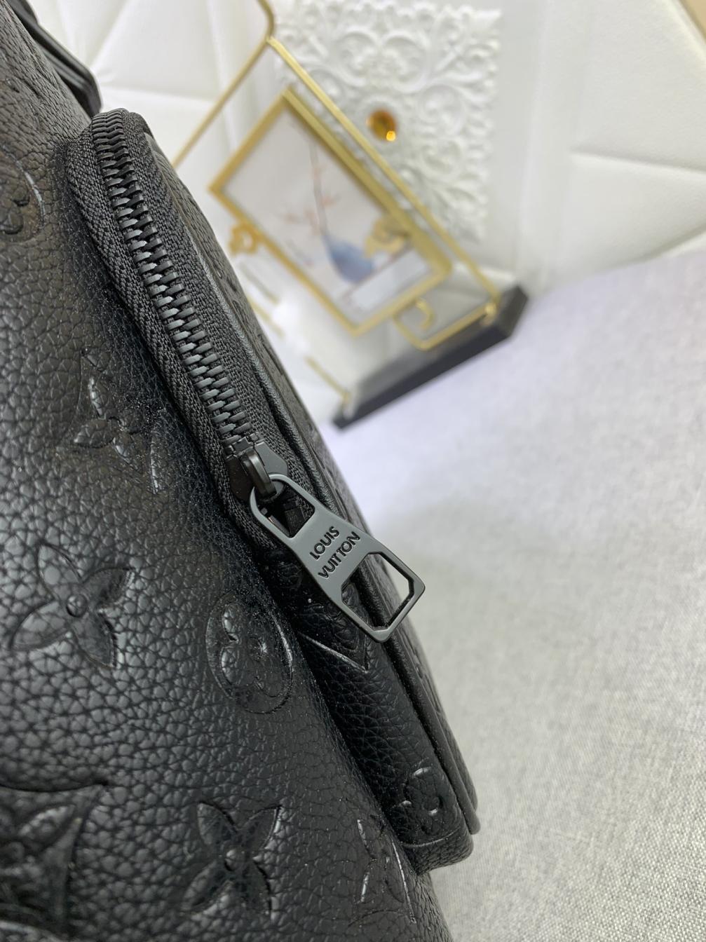 LV M46683 Montsouris Backpack Monogram Eclipse