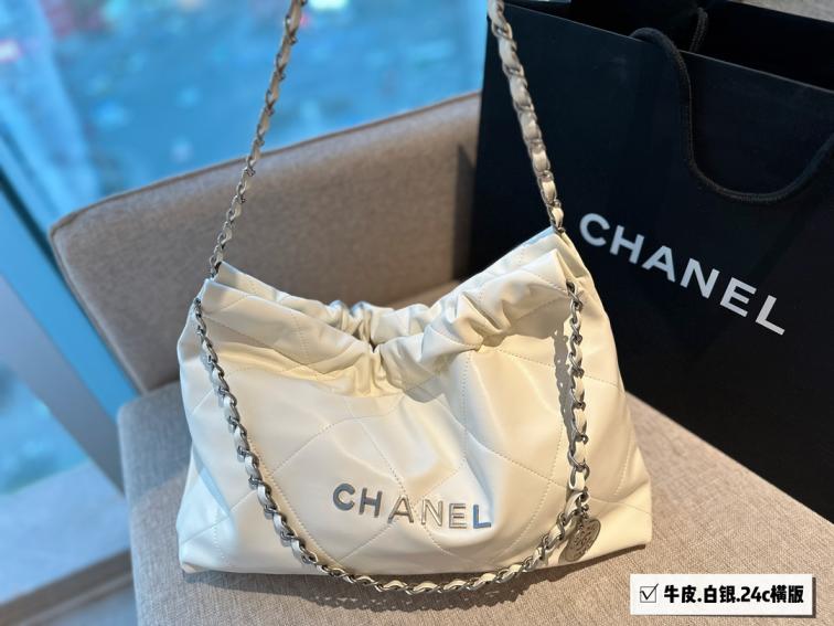 Chanel 24c hand bag 133270