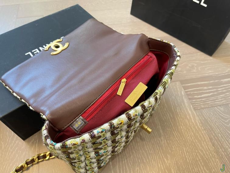 Chanel 19 bag 133392