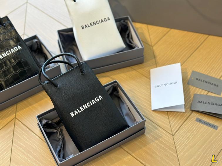 Balenciaga phone handbag 133399