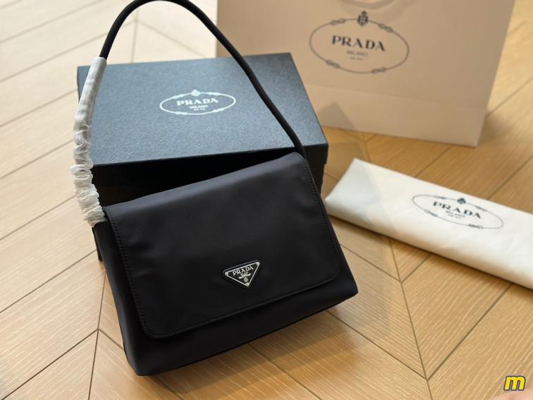 Prada bag 133400