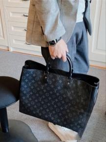 LV Men Large tote bag  133403