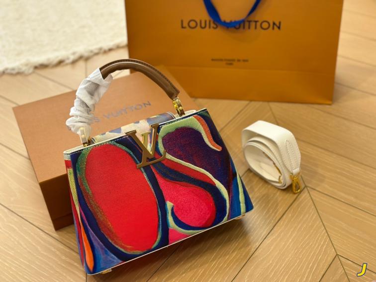 LV Capucines cowskin handbag 133407