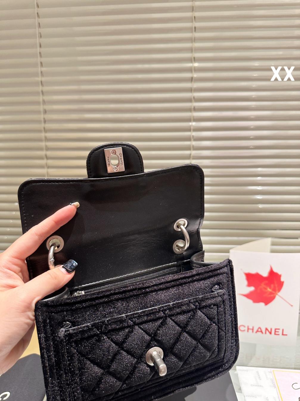 Chanel Black velvet Vintage CF Bag 133476