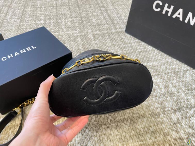 Chanel bucket bag 133508