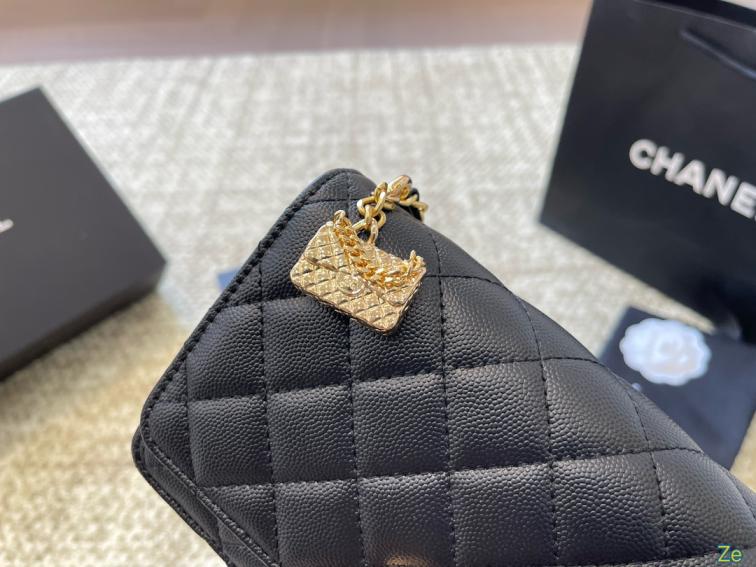 Chanel woc bag 133505