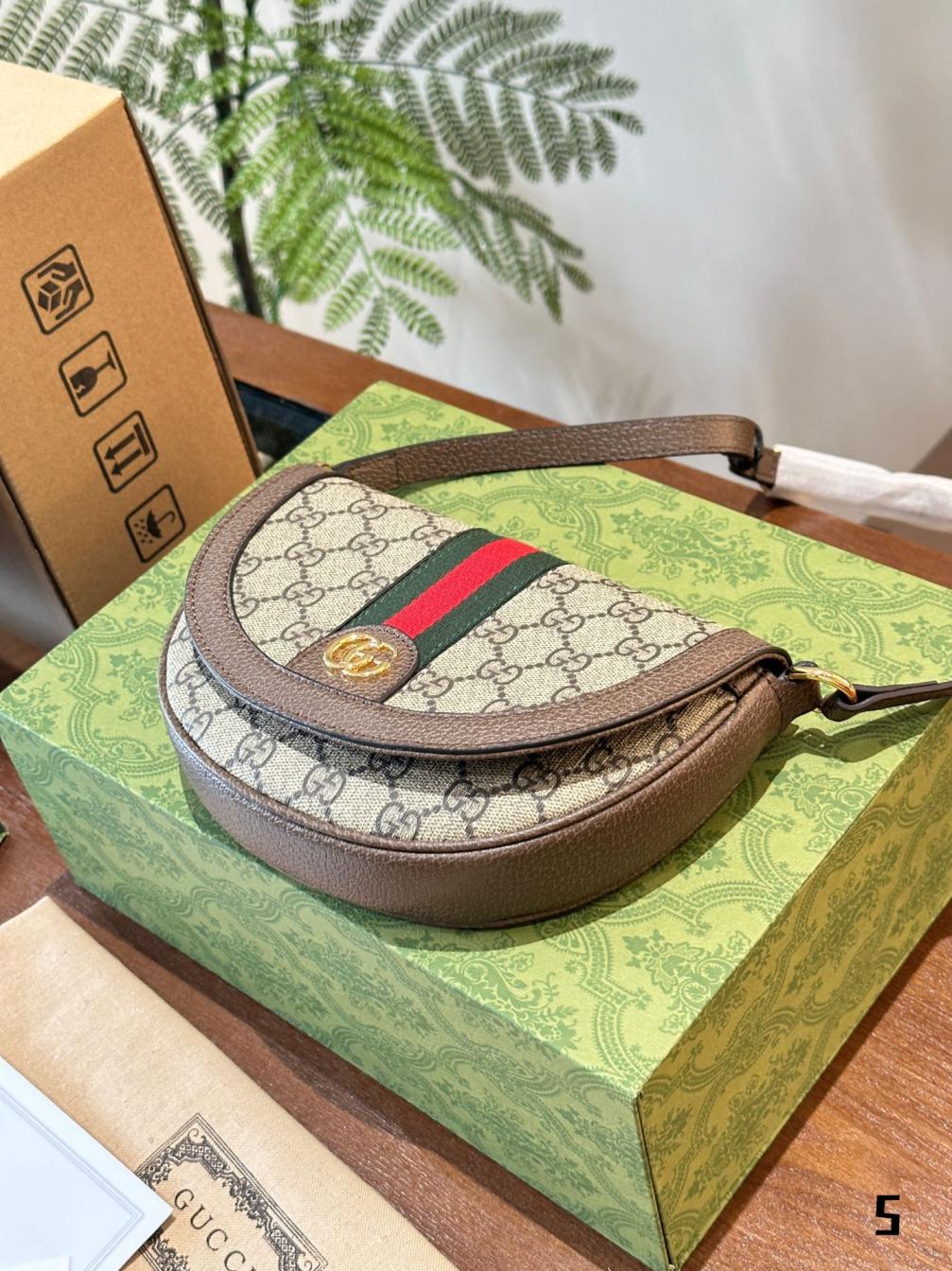 Gucci  Ophidia handbag 133543