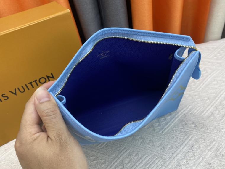 LV cosmetic bag M61692 M47542