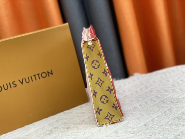 LV cosmetic bag M61692 M47542