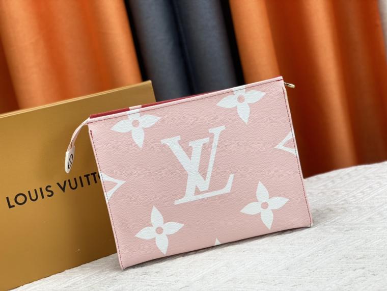 LV cosmetic bag M61692 M47542