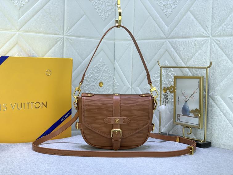 LV Circle M23469/M46740 Saumur BB Epi Bag