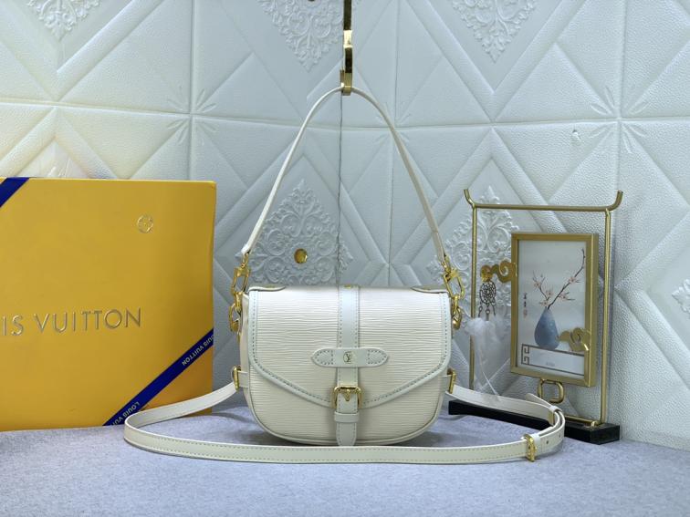 LV Circle M23469/M46740 Saumur BB Epi Bag