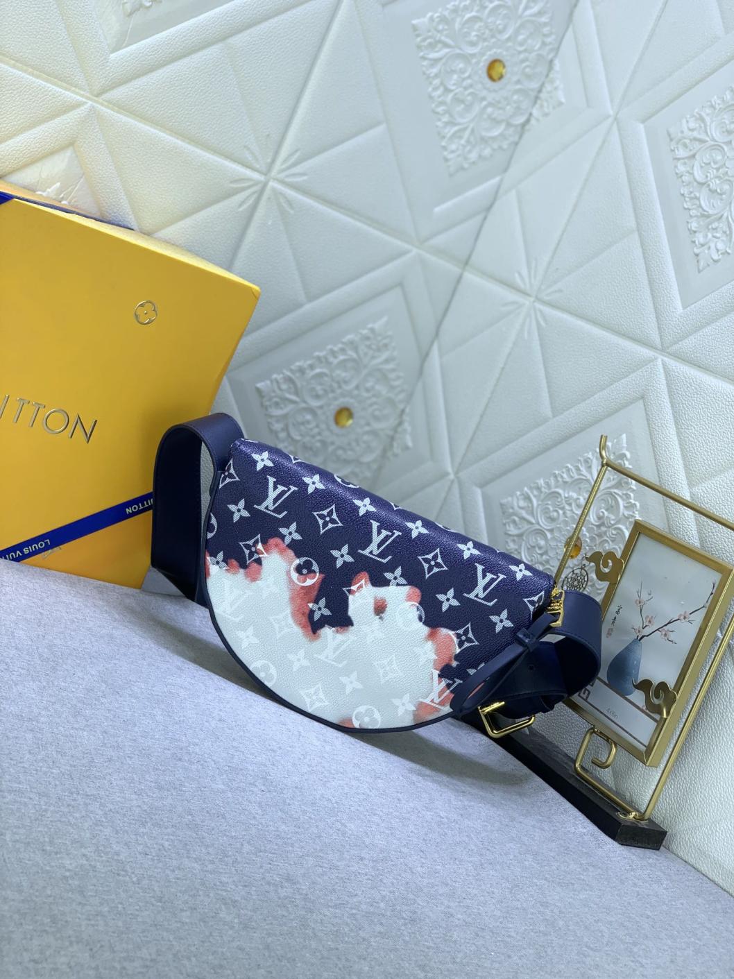 LV Moon Crossbody Men bag
