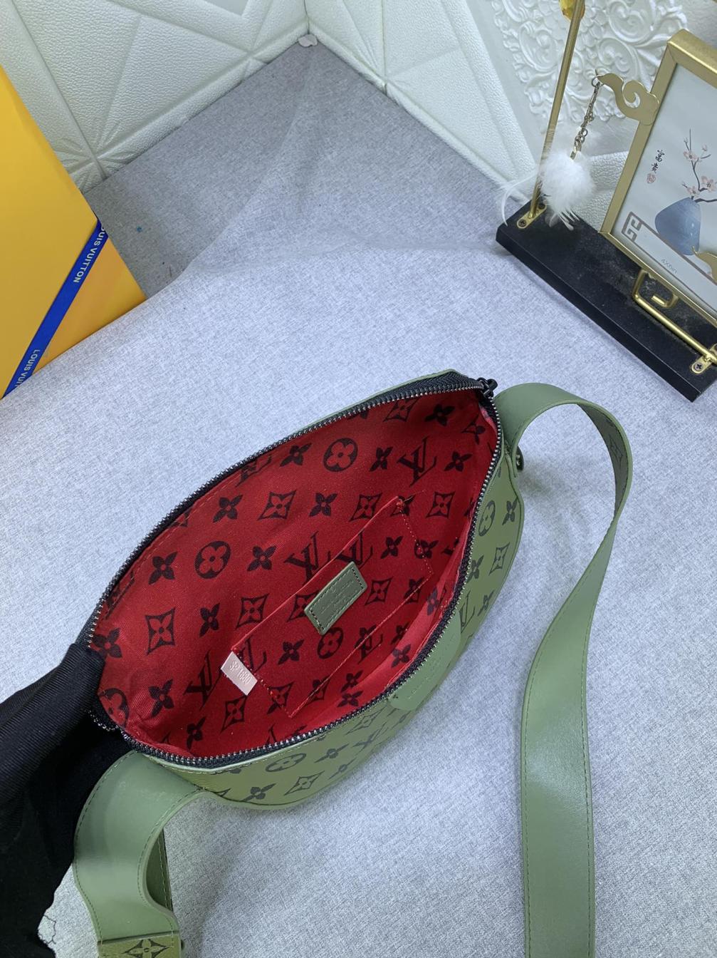 LV Moon Crossbody Men bag