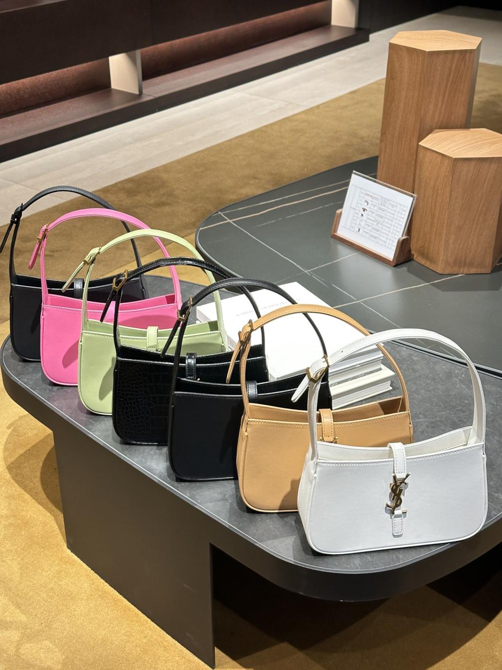 YSL Le5a 7 BAG 133770