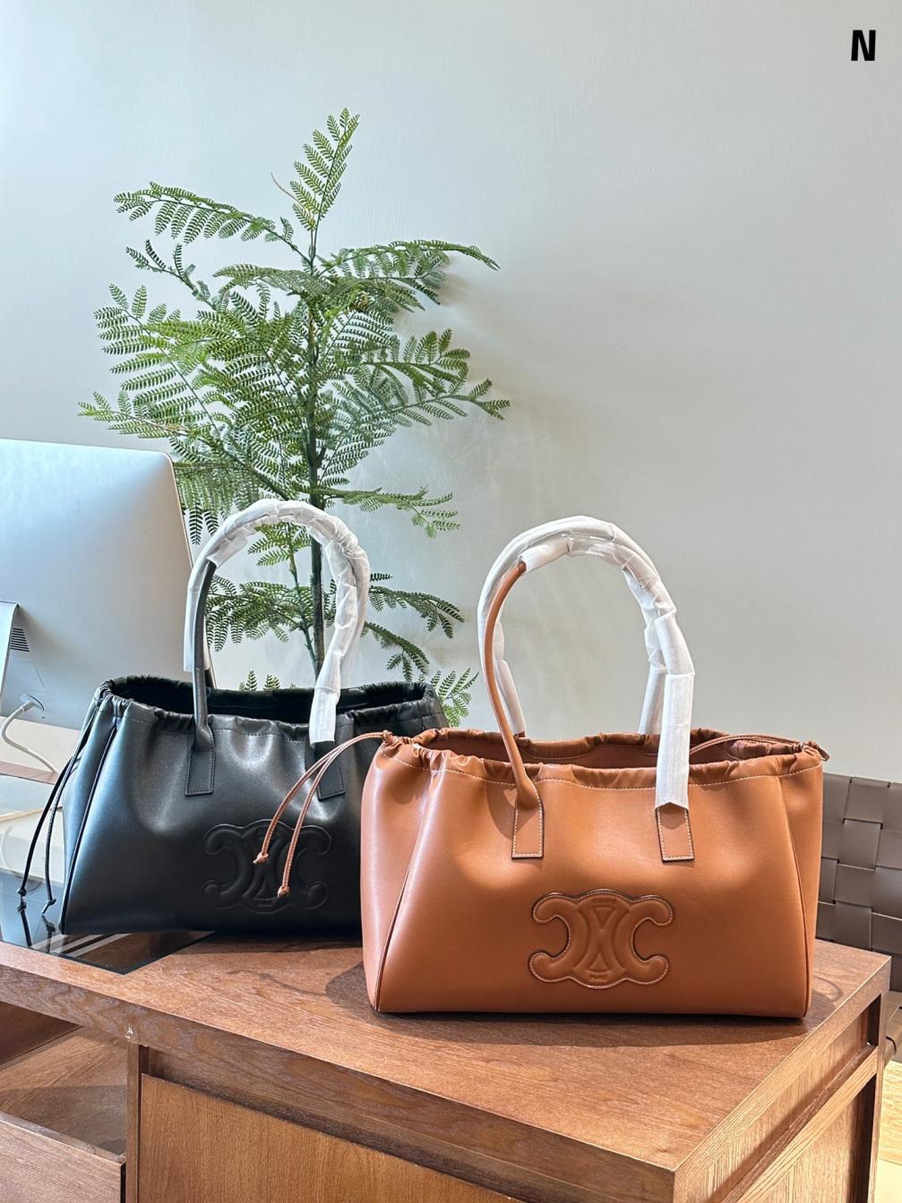 Celine cowskin 42cm tote bag 133763
