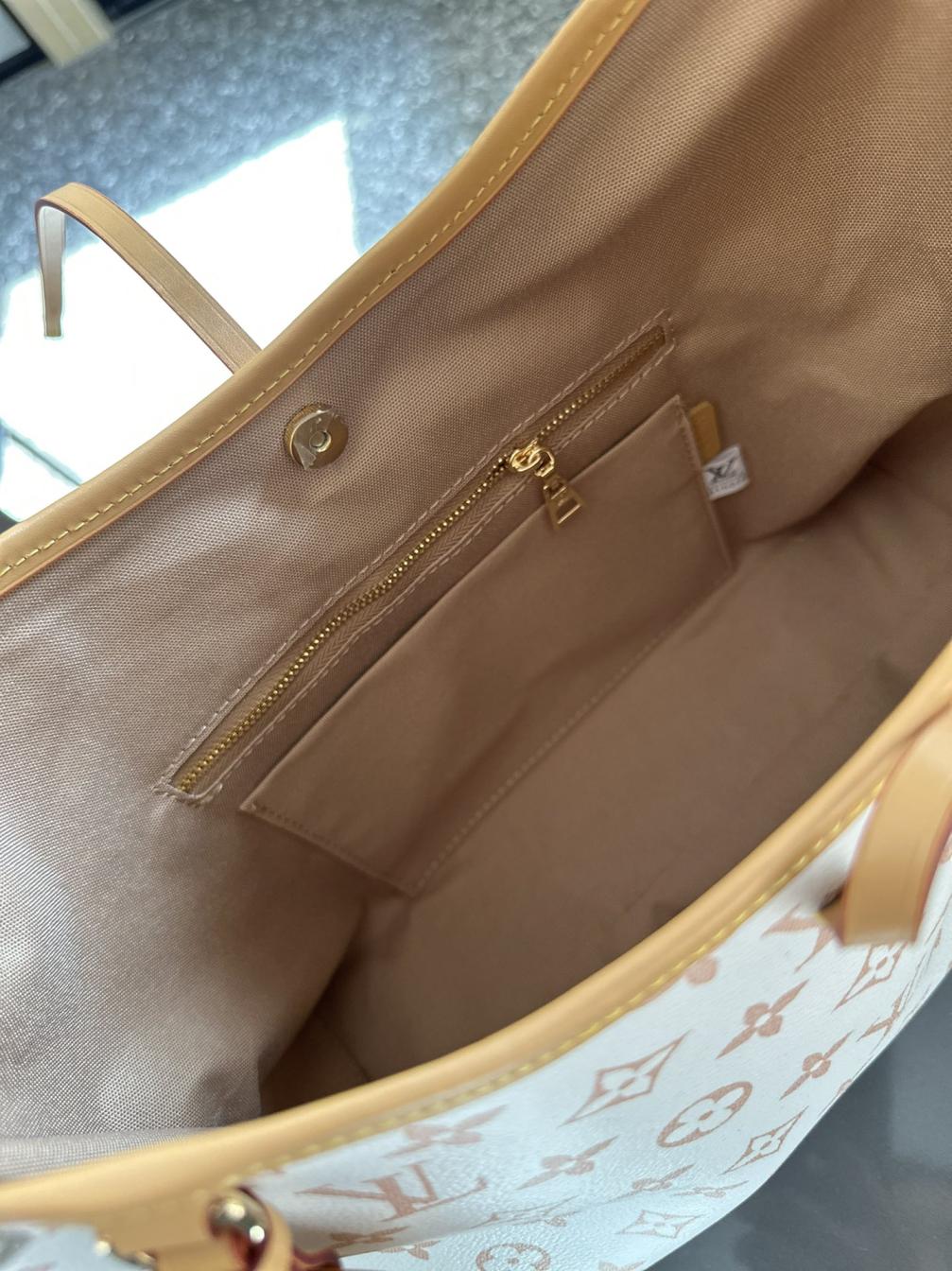 Lv Carryall tote handbag 133908
