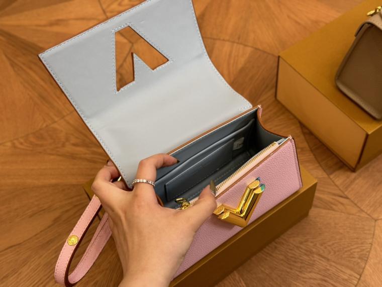 Lv louis vuitton Twist handbag 133895