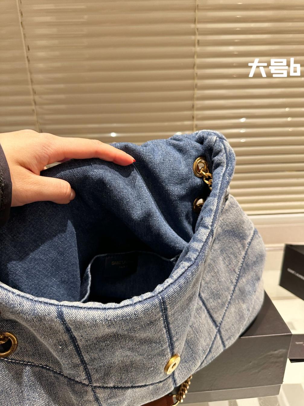 YSL LouLou Puffer Denim large bag 133981