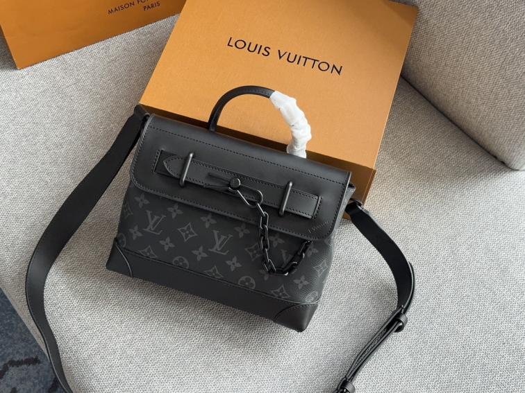 LV Men Louis vuitton cowskin steamer trunk 133977
