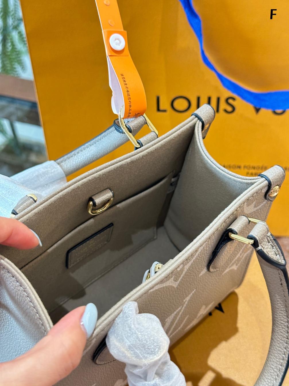 LV onthego mini tote bag133968