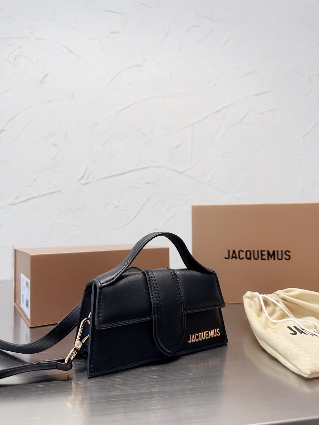JACQUEMUS handbag 18m 134014