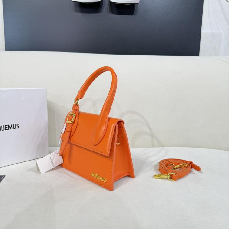 JACQUEMUS Handbag 20cm 133999