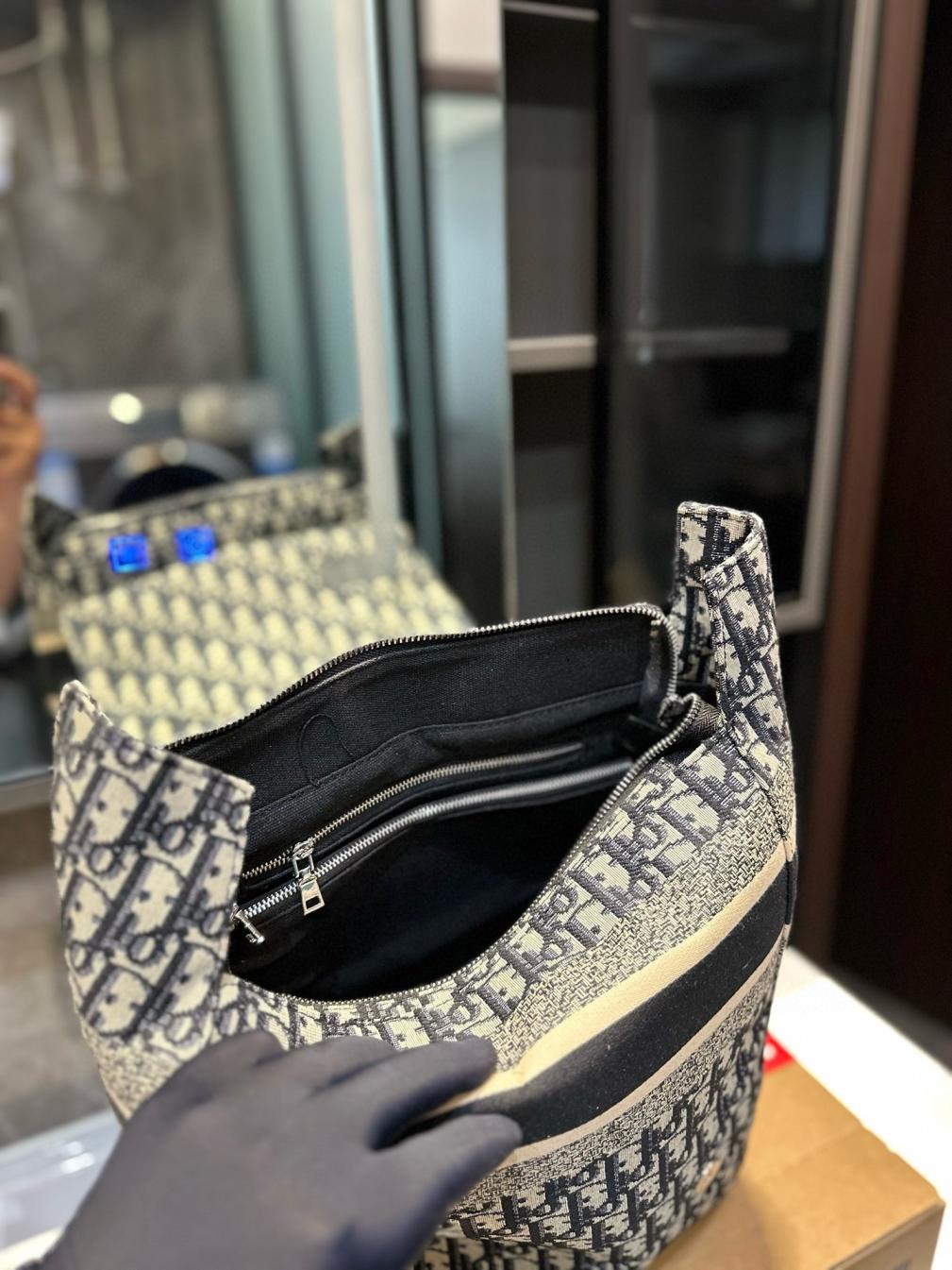 Dior embroidery backpack