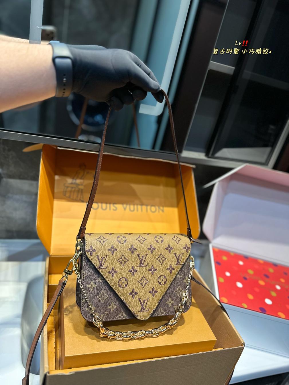 LV Louis vuitton monogram bag