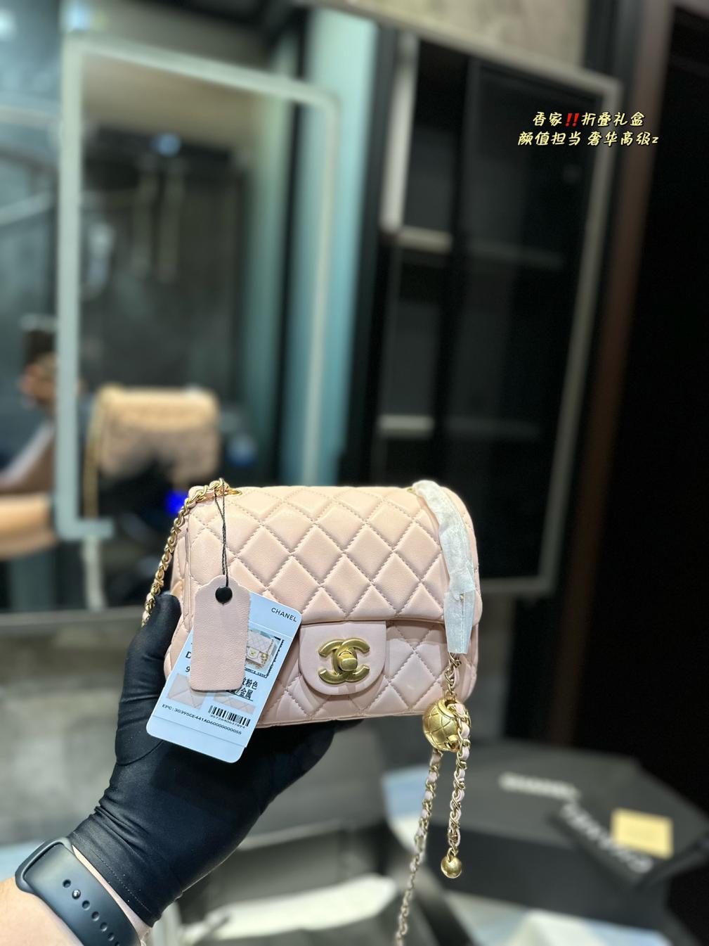 Chanel classic lambskin square flap bag